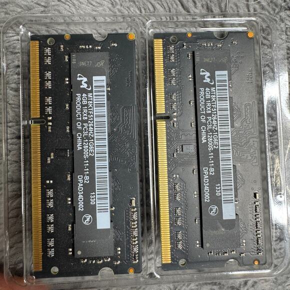 Micron 4GB PC3L-12800S DDR3L 1600MHz 1Rx8 Laptop RAM MTA4ATF51264HZ Lot of 2 - Picture 1 of 2